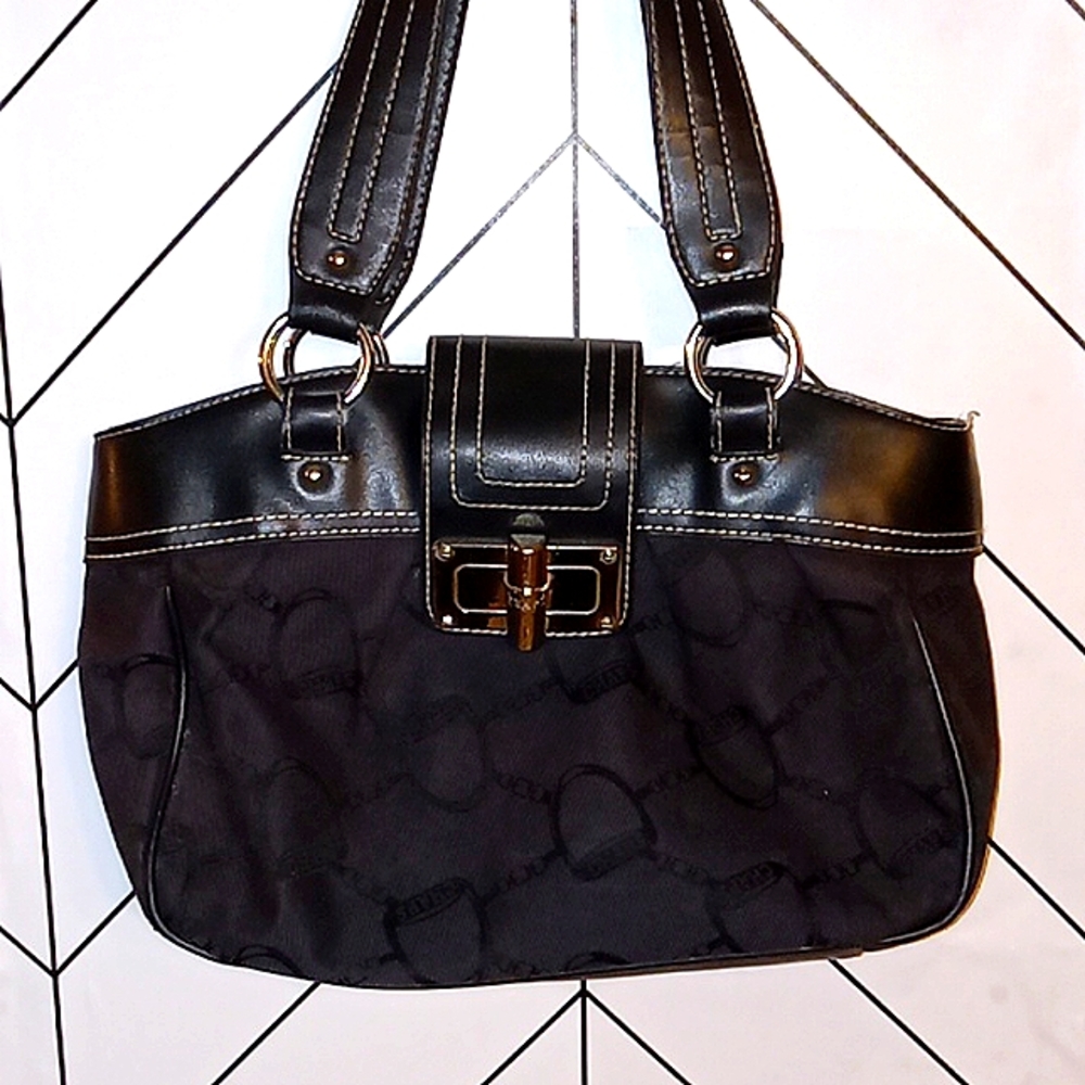CHAPS PURSE